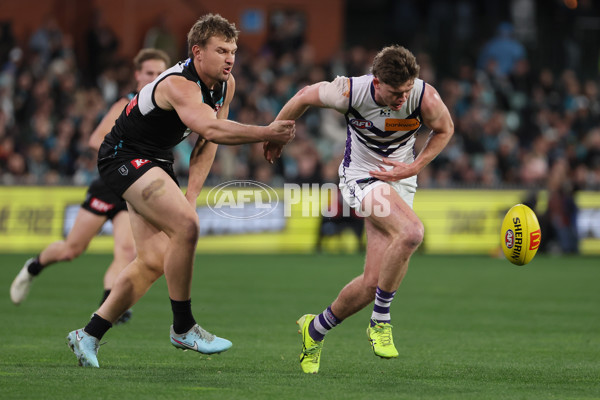 AFL 2025 Round 22 - Port Adelaide v Fremantle - A-61242850