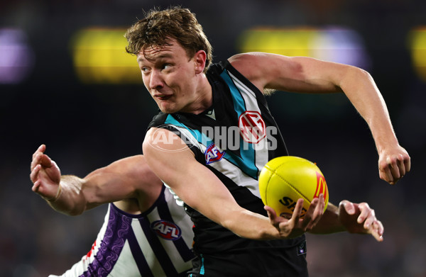 AFL 2025 Round 22 - Port Adelaide v Fremantle - A-61245647