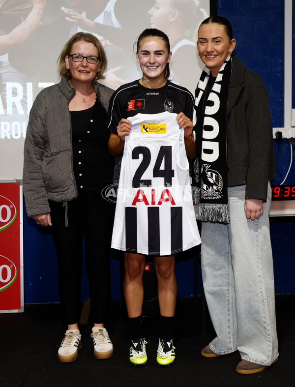 AFLW 2025 Round 01 - Carlton v Collingwood - A-61324133