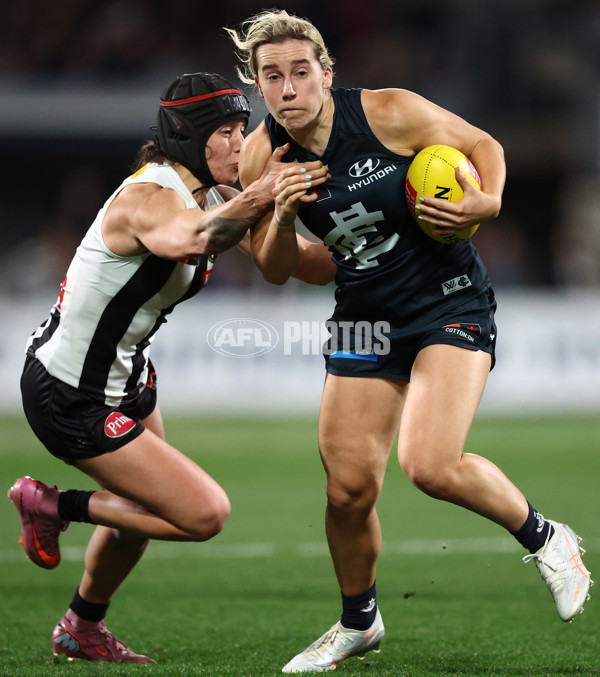 AFLW 2025 Round 01 - Carlton v Collingwood - A-61331917