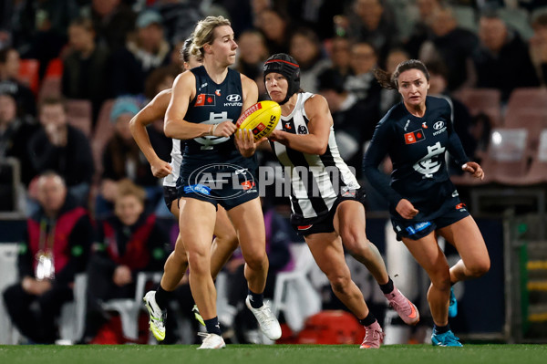 AFLW 2025 Round 01 - Carlton v Collingwood - A-61337224