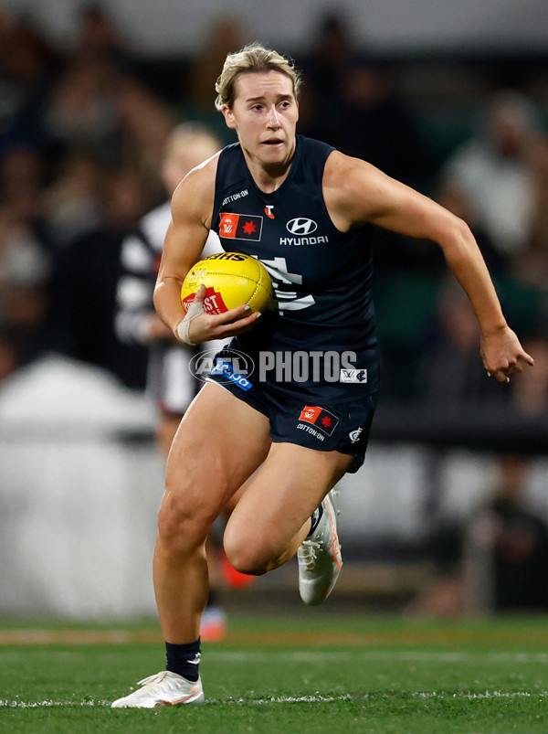 AFLW 2025 Round 01 - Carlton v Collingwood - A-61338108