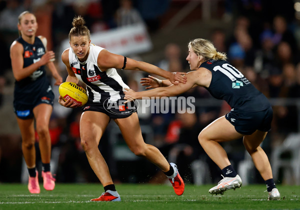 AFLW 2025 Round 01 - Carlton v Collingwood - A-61344322
