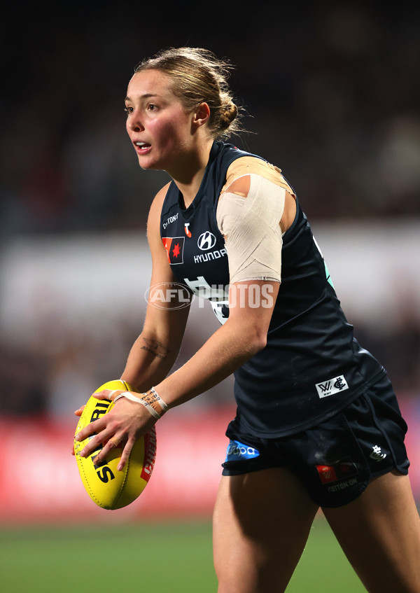 AFLW 2025 Round 01 - Carlton v Collingwood - A-61354321
