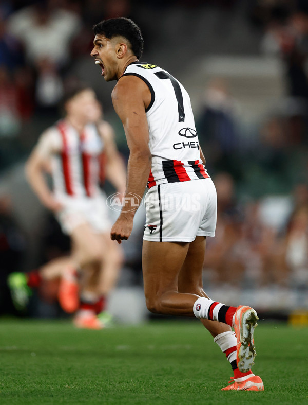 AFL 2025 Round 23 - Essendon v St Kilda - A-61382497