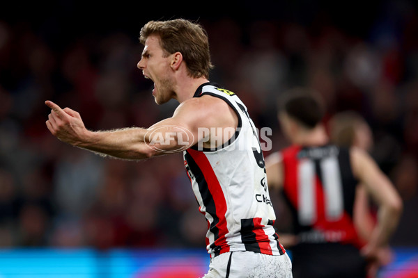 AFL 2025 Round 23 - Essendon v St Kilda - A-61386265