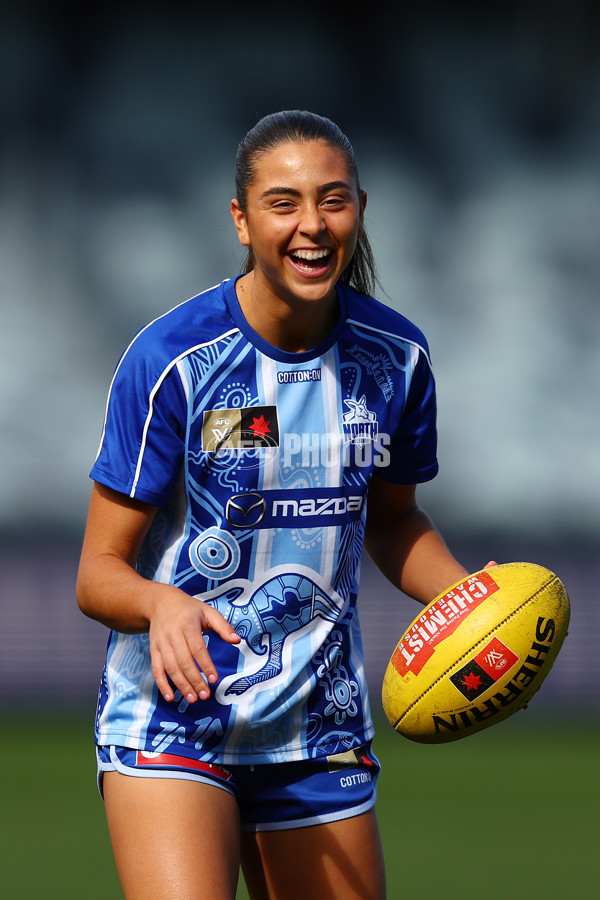 AFLW 2025 Round 01 - Geelong v North Melbourne - A-61405143
