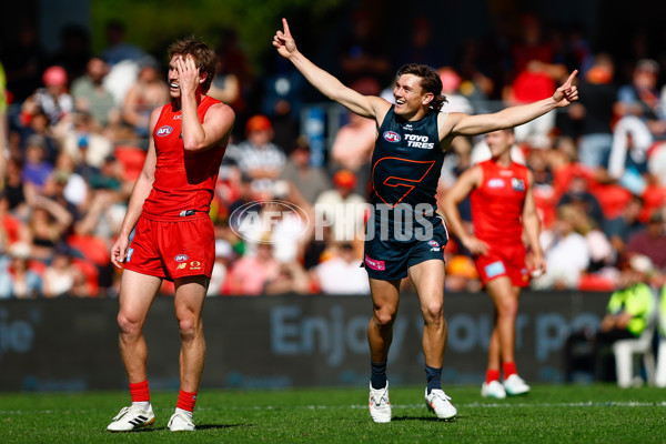 AFL 2025 Round 23 - Gold Coast v GWS - A-61407961