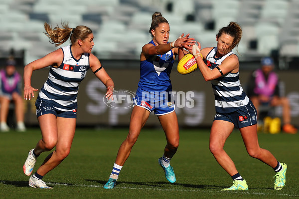 AFLW 2025 Round 01 - Geelong v North Melbourne - A-61415336