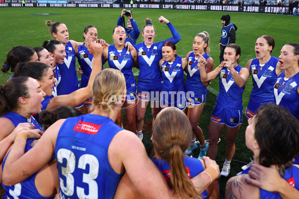 AFLW 2025 Round 01 - Geelong v North Melbourne - A-61421729