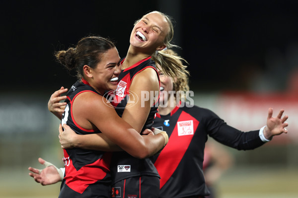 AFLW 2025 Round 01 - GWS v Essendon - A-61426814