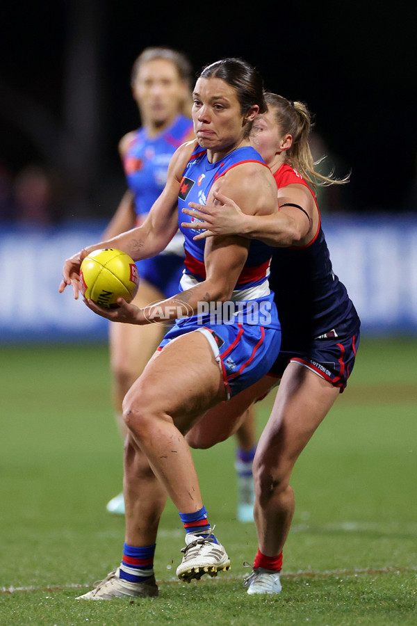AFLW 2025 Round 01 - Western Bulldogs v Melbourne - A-61450110