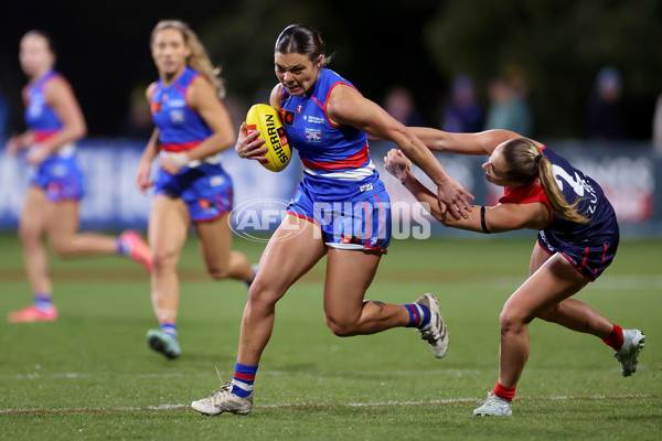 AFLW 2025 Round 01 - Western Bulldogs v Melbourne - A-61450111