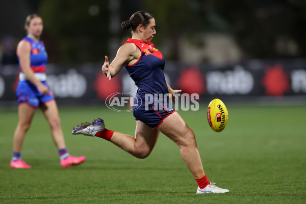 AFLW 2025 Round 01 - Western Bulldogs v Melbourne - A-61450116