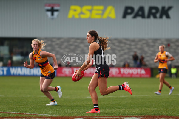 AFLW 2025 Round 01 - St Kilda v Adelaide - A-61477045
