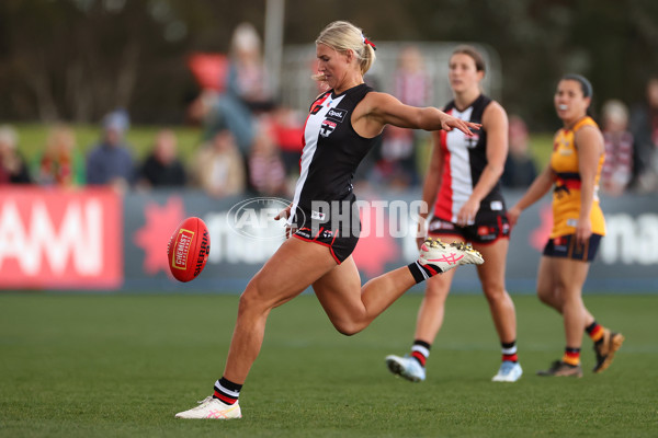 AFLW 2025 Round 01 - St Kilda v Adelaide - A-61477058