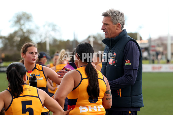 AFLW 2025 Round 01 - St Kilda v Adelaide - A-61512243
