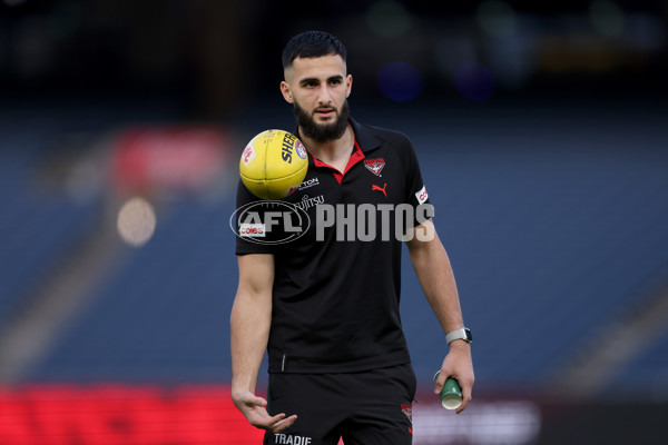 AFL 2025 Round 24 - Essendon v Carlton - A-61623144