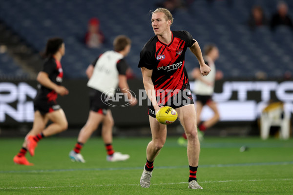 AFL 2025 Round 24 - Essendon v Carlton - A-61623156