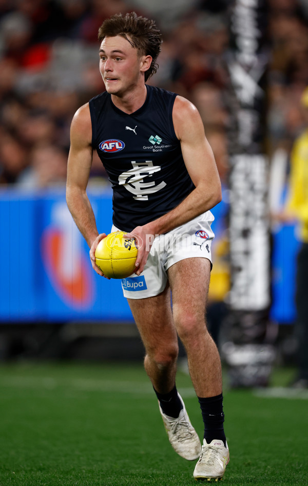 AFL 2025 Round 24 - Essendon v Carlton - A-61626352