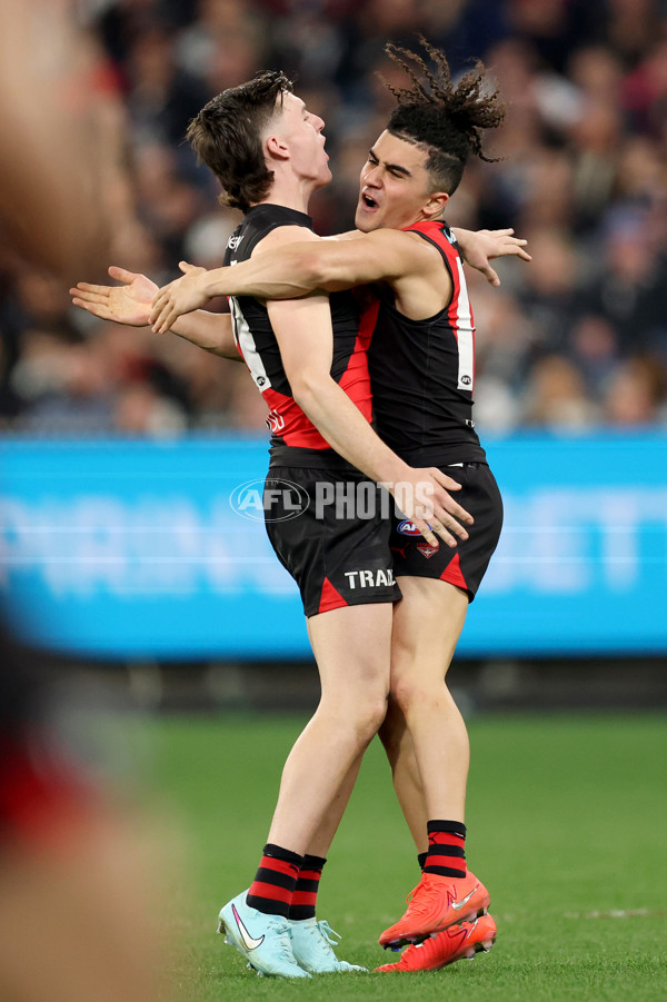 AFL 2025 Round 24 - Essendon v Carlton - A-61628981
