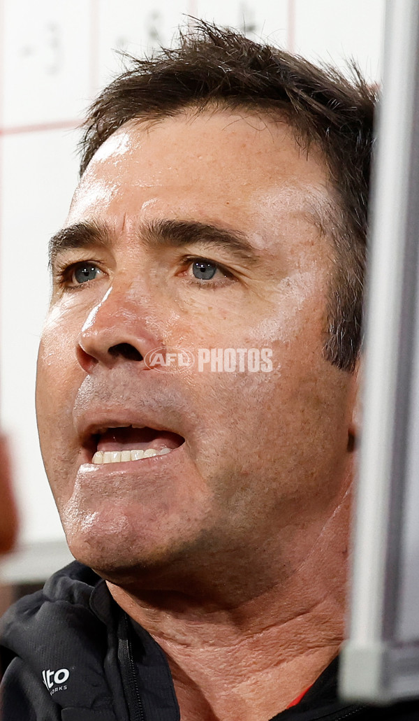 AFL 2025 Round 24 - Essendon v Carlton - A-61628985