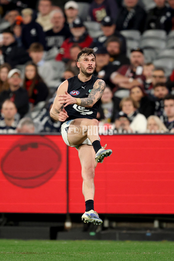 AFL 2025 Round 24 - Essendon v Carlton - A-61629346