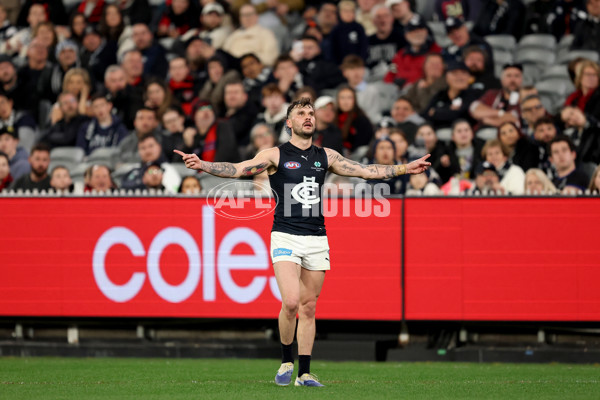 AFL 2025 Round 24 - Essendon v Carlton - A-61629352