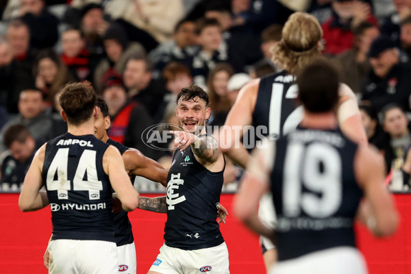 AFL 2025 Round 24 - Essendon v Carlton - A-61629359