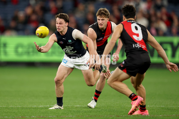 AFL 2025 Round 24 - Essendon v Carlton - A-61629378