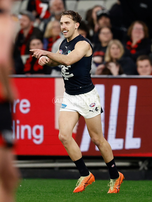 AFL 2025 Round 24 - Essendon v Carlton - A-61629385