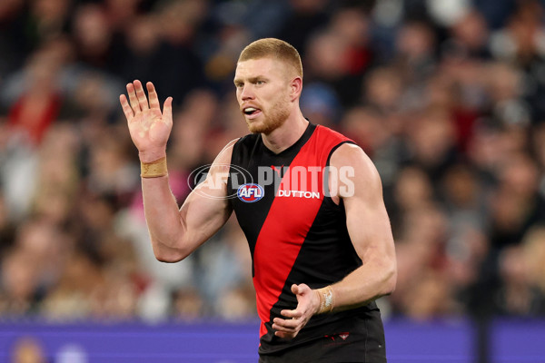 AFL 2025 Round 24 - Essendon v Carlton - A-61631438