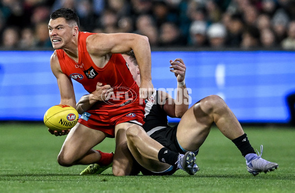 AFL 2025 Round 24 - Port Adelaide v Gold Coast - A-61644173