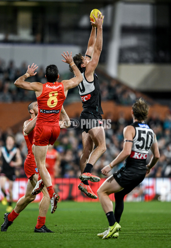 AFL 2025 Round 24 - Port Adelaide v Gold Coast - A-61652677