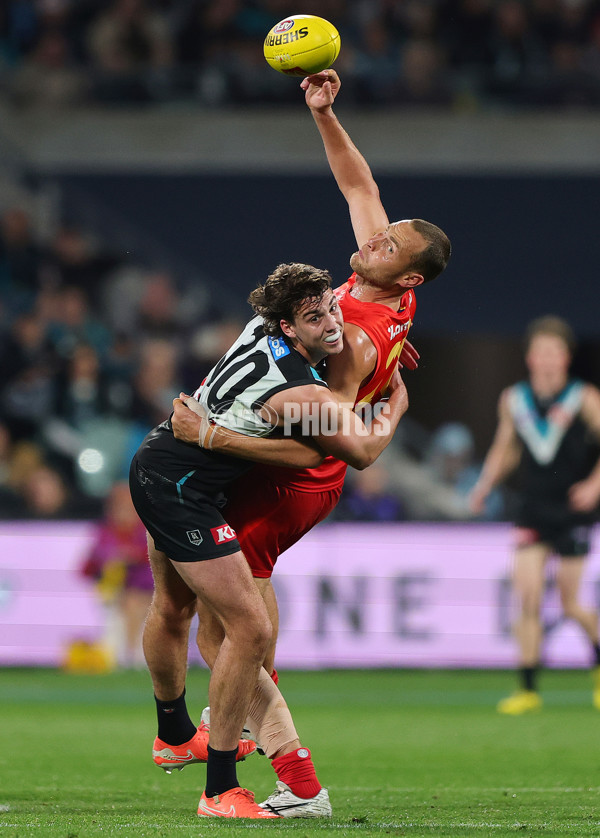 AFL 2025 Round 24 - Port Adelaide v Gold Coast - A-61652699