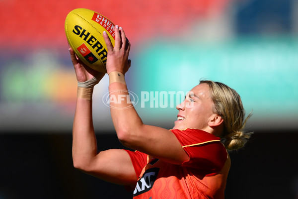 AFLW 2025 Round 02 - Gold Coast v Sydney - A-61673331