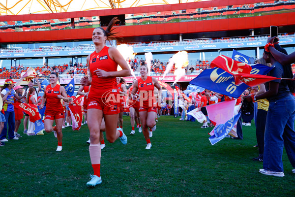 AFLW 2025 Round 02 - Gold Coast v Sydney - A-61675859