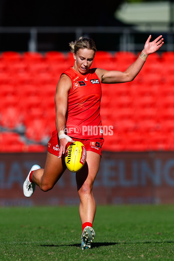 AFLW 2025 Round 02 - Gold Coast v Sydney - A-61675892