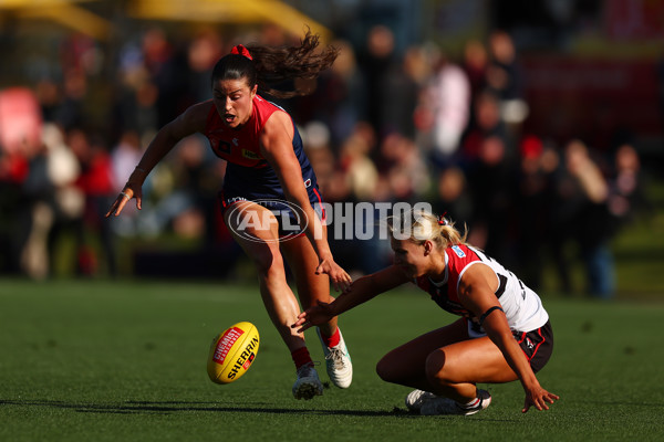 AFLW 2025 Round 02 - Melbourne v St Kilda - A-61675914