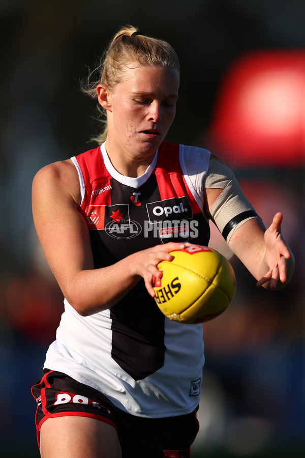 AFLW 2025 Round 02 - Melbourne v St Kilda - A-61680023