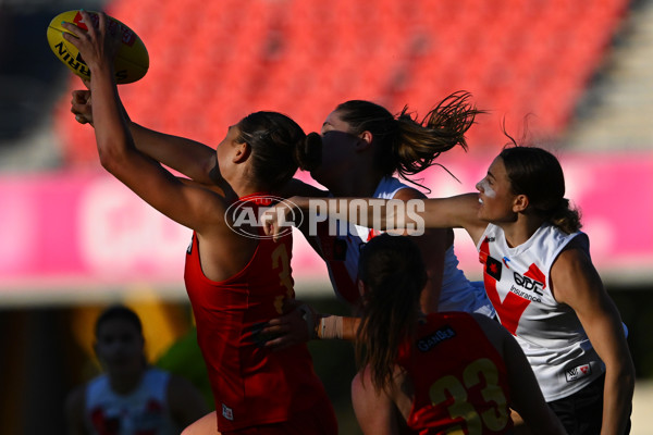 AFLW 2025 Round 02 - Gold Coast v Sydney - A-61681545