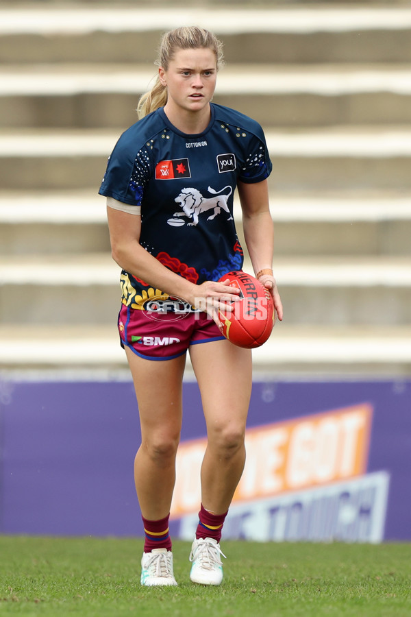 AFLW 2025 Round 02 - Fremantle v Brisbane - A-61682812