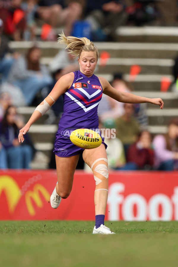 AFLW 2025 Round 02 - Fremantle v Brisbane - A-61687427