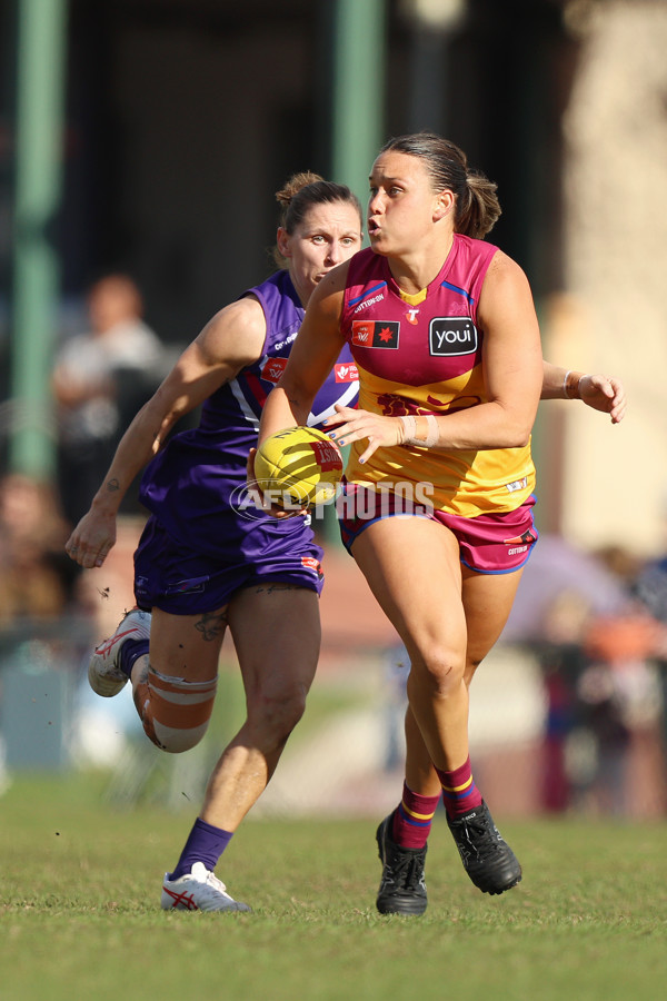 AFLW 2025 Round 02 - Fremantle v Brisbane - A-61687466