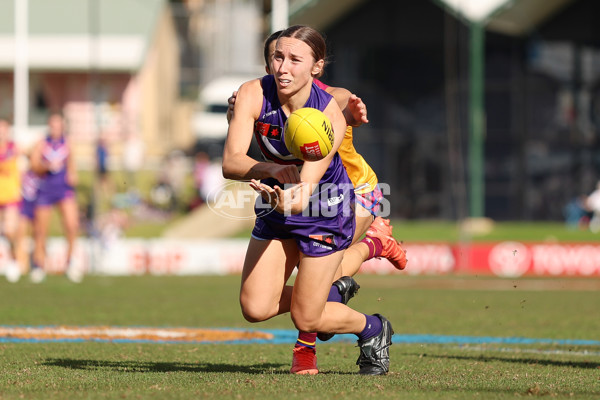 AFLW 2025 Round 02 - Fremantle v Brisbane - A-61690314