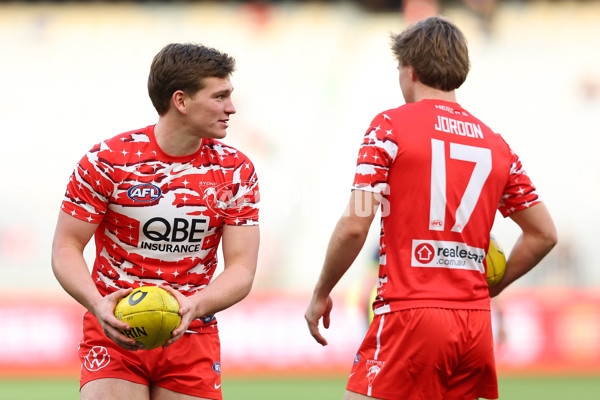 AFL 2025 Round 24 - West Coast v Sydney - A-61694258