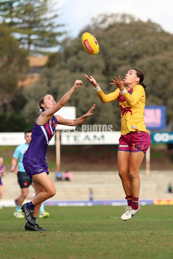 AFLW 2025 Round 02 - Fremantle v Brisbane - A-61703933