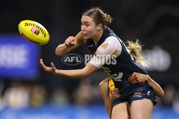 AFLW 2025 Round 02 - Hawthorn v Carlton - A-61706442