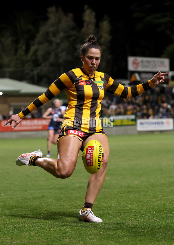 AFLW 2025 Round 02 - Hawthorn v Carlton - A-61707787