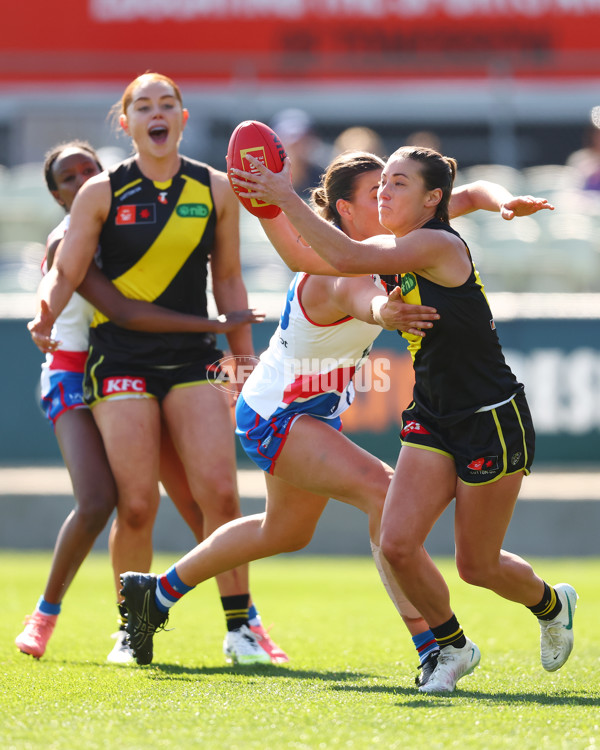 AFLW 2025 Round 02 - Richmond v Western Bulldogs - A-61721532